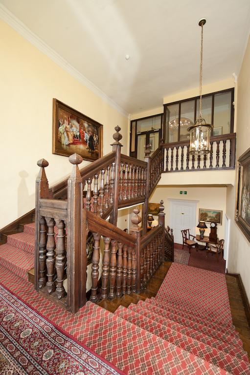 Goldsborough Hall Knaresborough Exterior photo