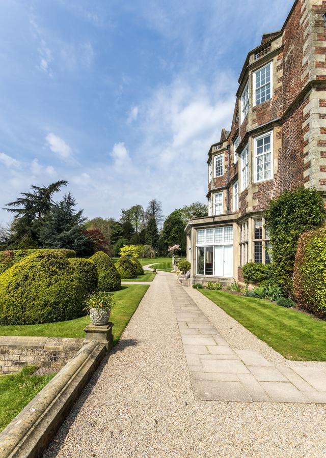 Goldsborough Hall Knaresborough Exterior photo