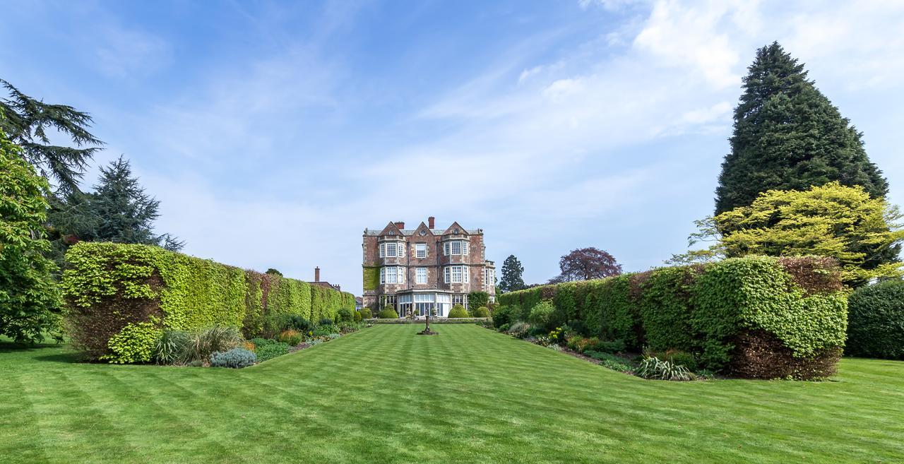 Goldsborough Hall Knaresborough Exterior photo