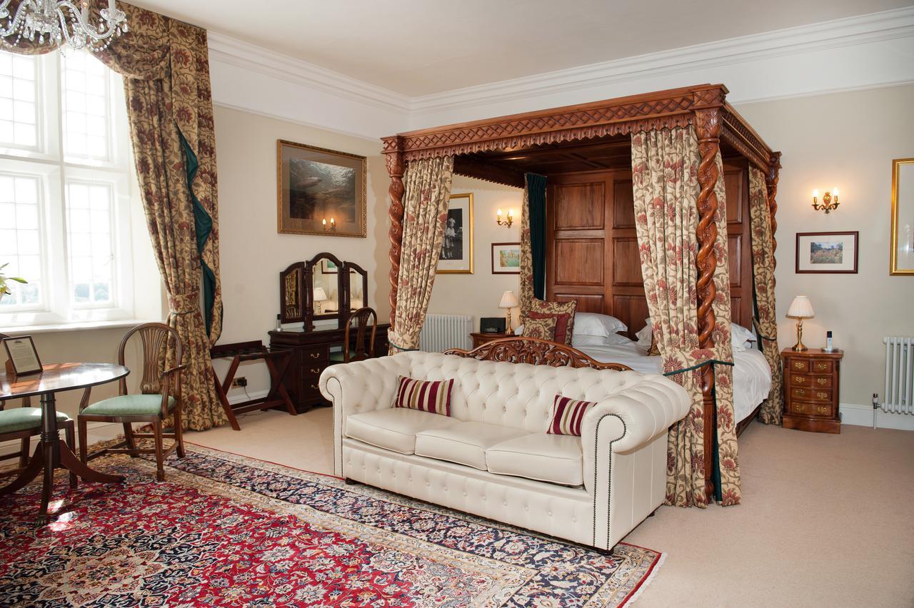 Goldsborough Hall Knaresborough Exterior photo