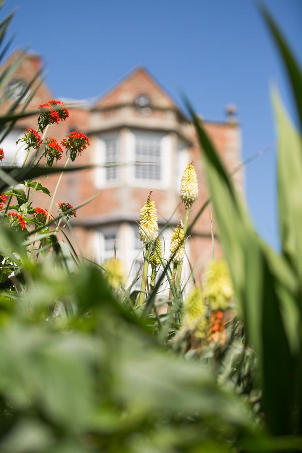 Goldsborough Hall Knaresborough Exterior photo