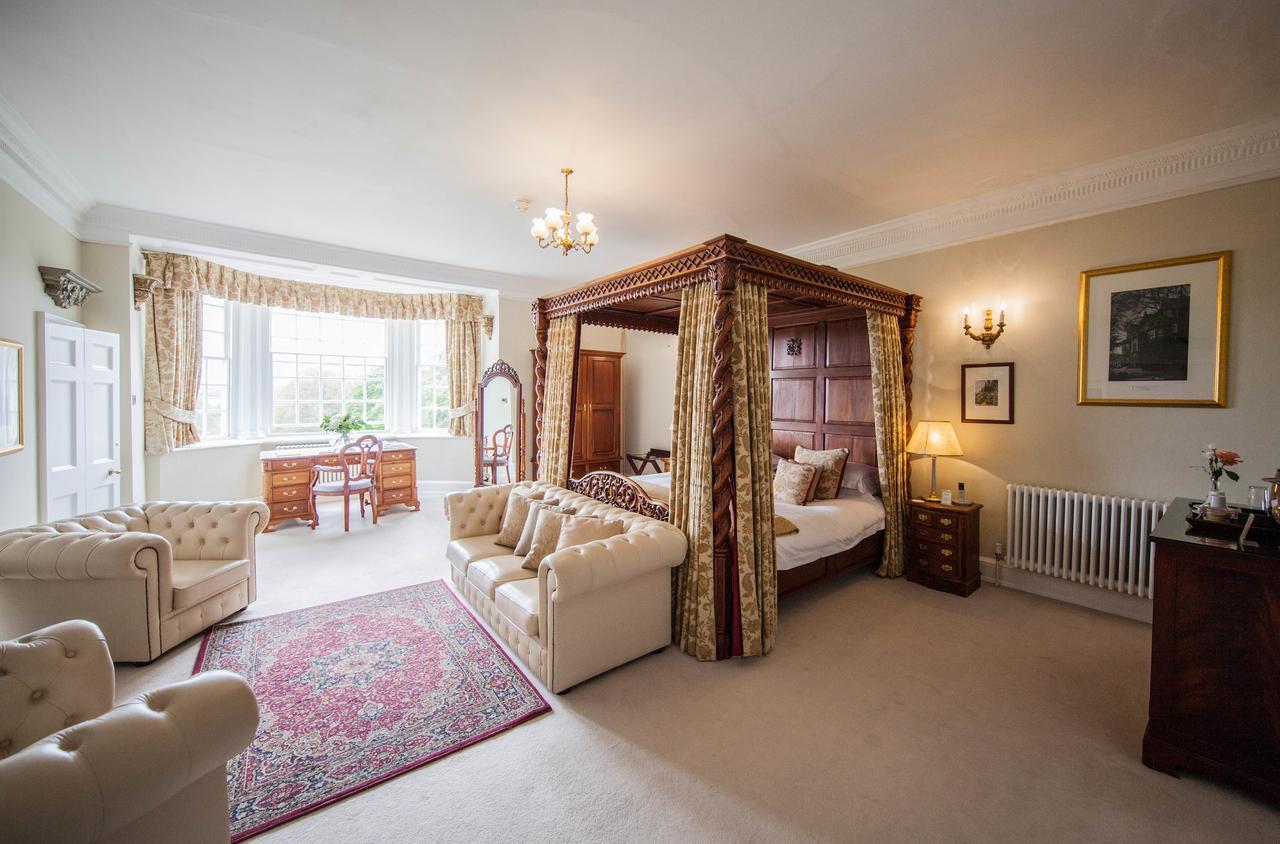Goldsborough Hall Knaresborough Exterior photo